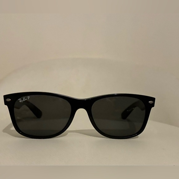 Ray-Ban New Wayfarer Sunglasses - Picture 6 of 10